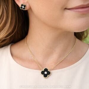 Tahari Gold Tone Black Clover Necklace Stud Earrings Set 18in + Extender New